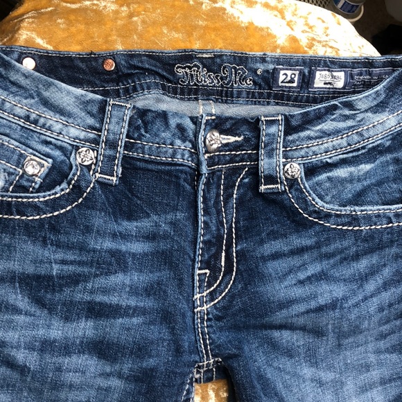 Miss me jeans 👖 size 28 inseam 33. - Picture 2 of 6